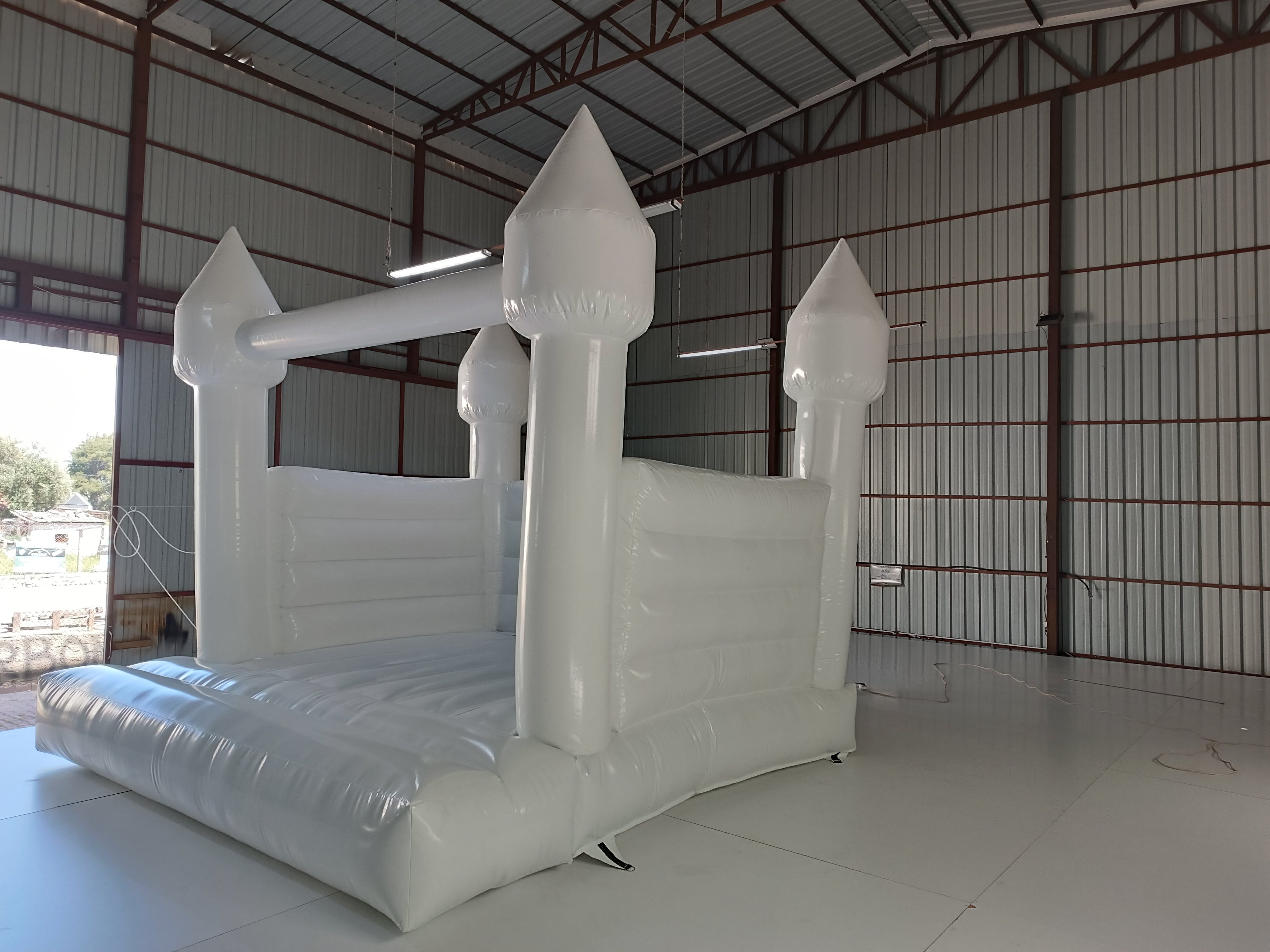 Şişme Kale Zıpzıp