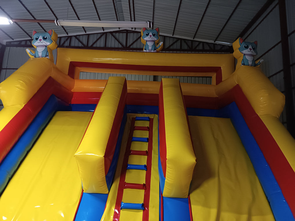 Kedi Temalı Şişme Kaydırak