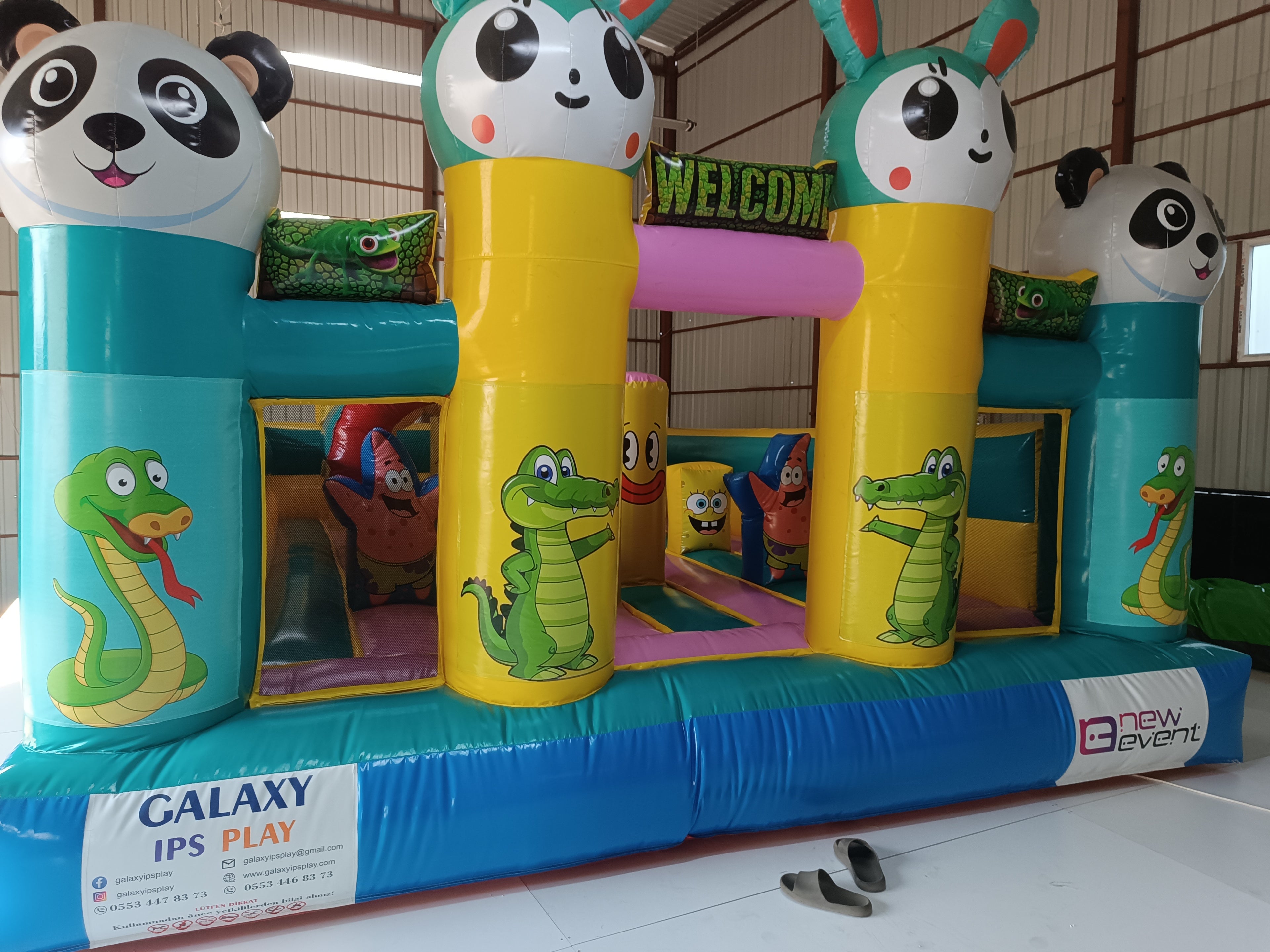 Panda Temalı Şişme Oyun Parkı