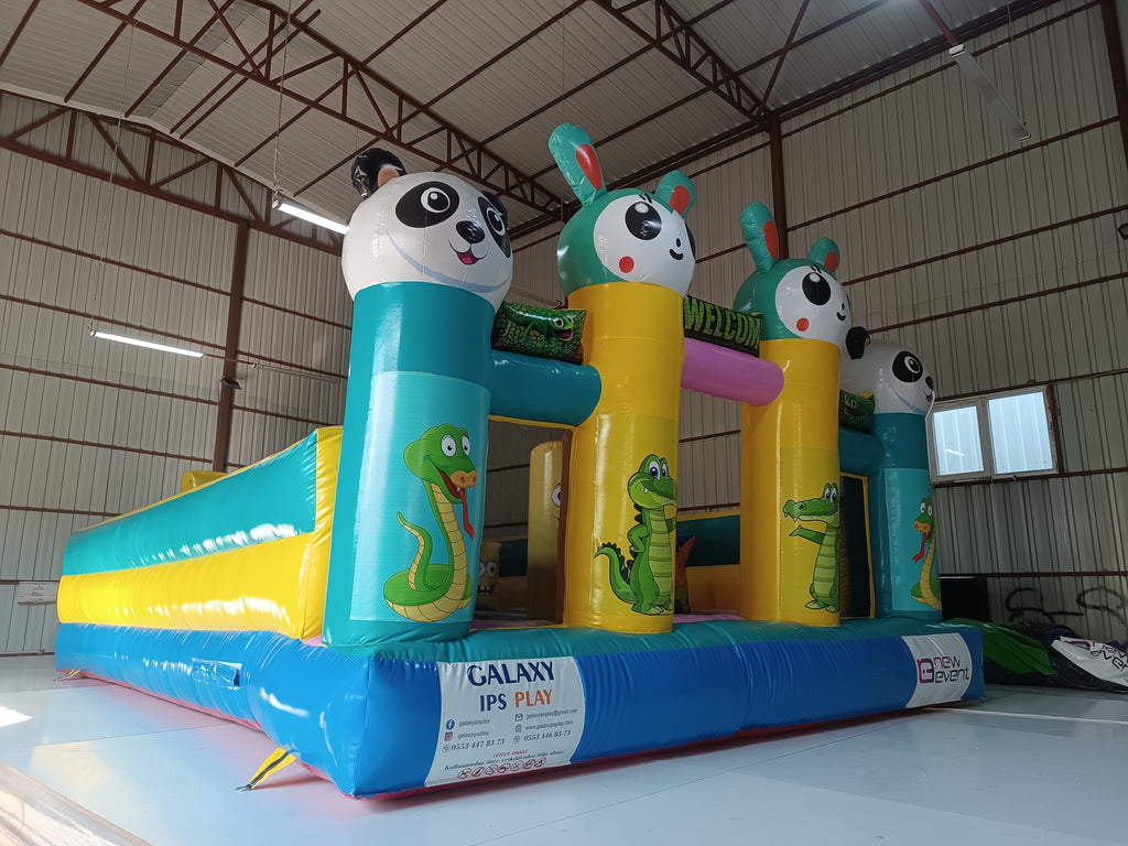Panda Temalı Şişme Oyun Parkı