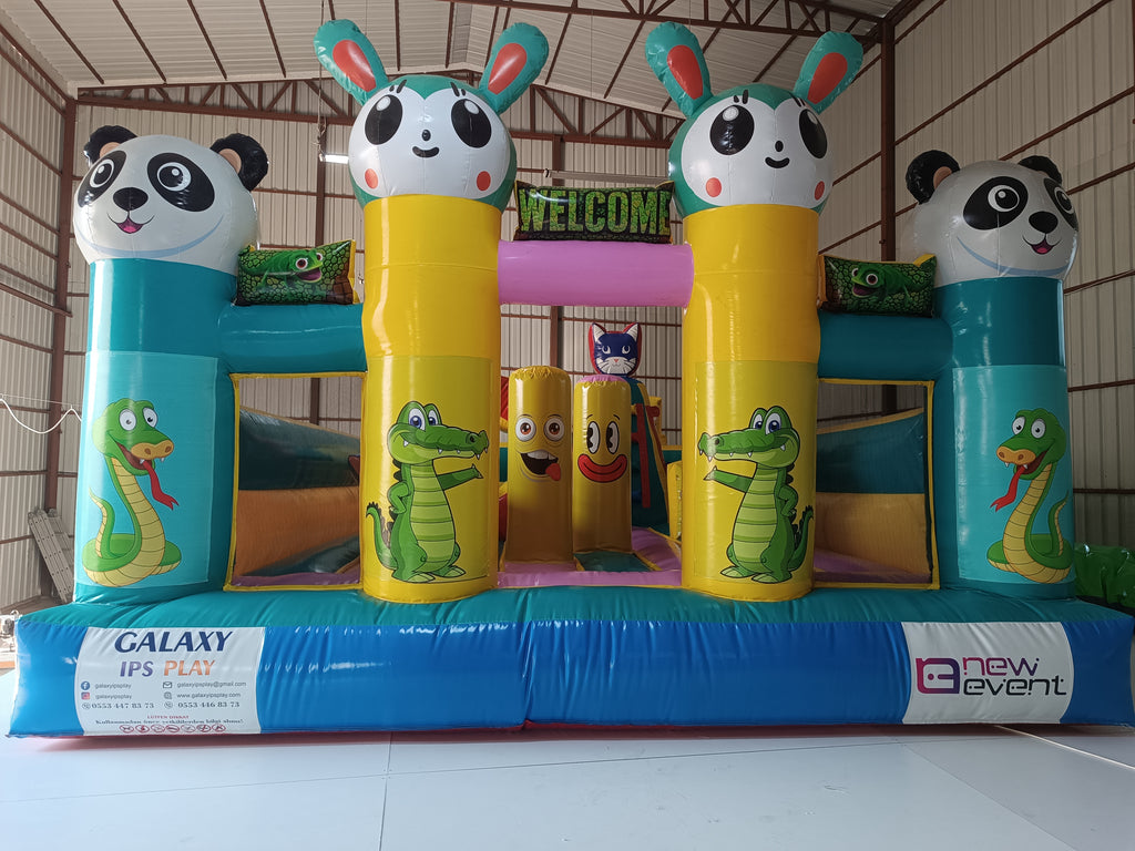 Panda Temalı Şişme Oyun Parkı