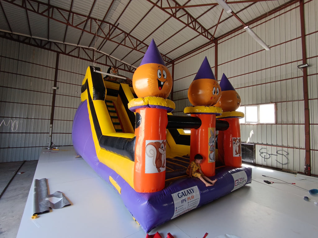 Kaplan Temalı Şişme Kaydırak