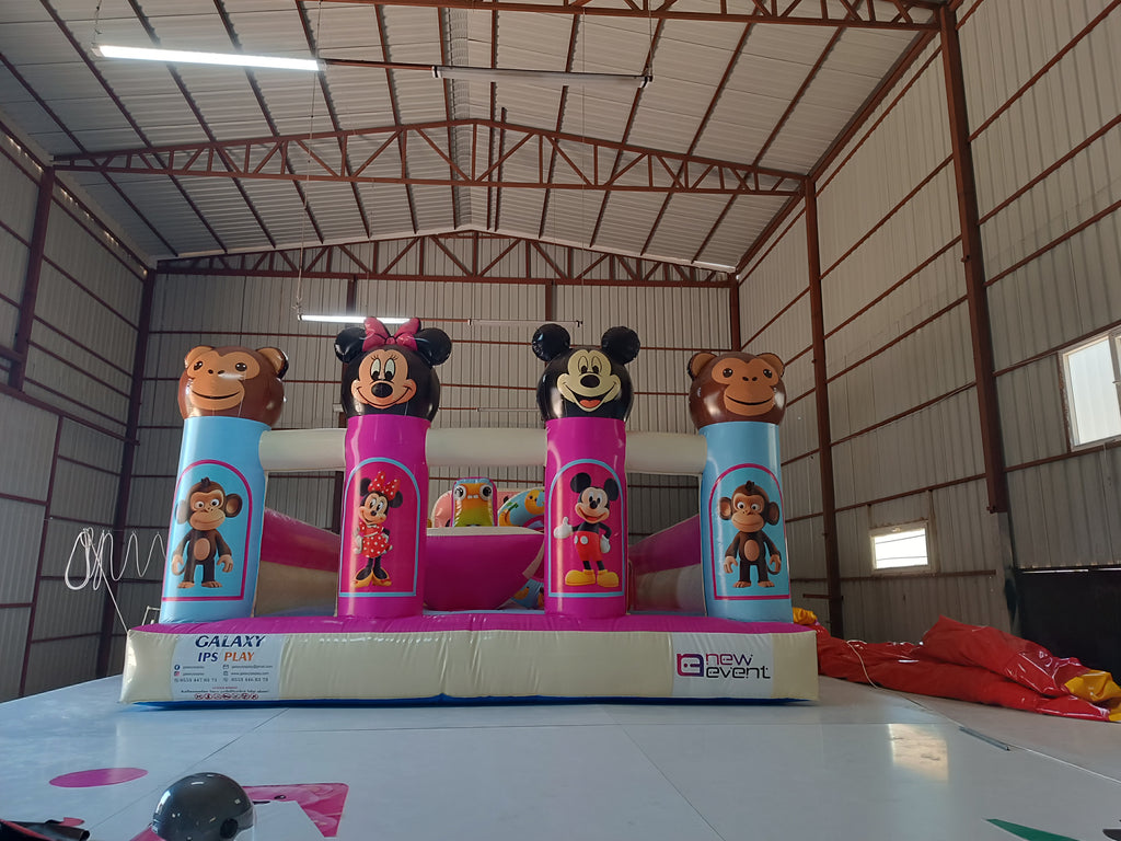 Mickey Mouse Temalı Şişme Oyun Parkı
