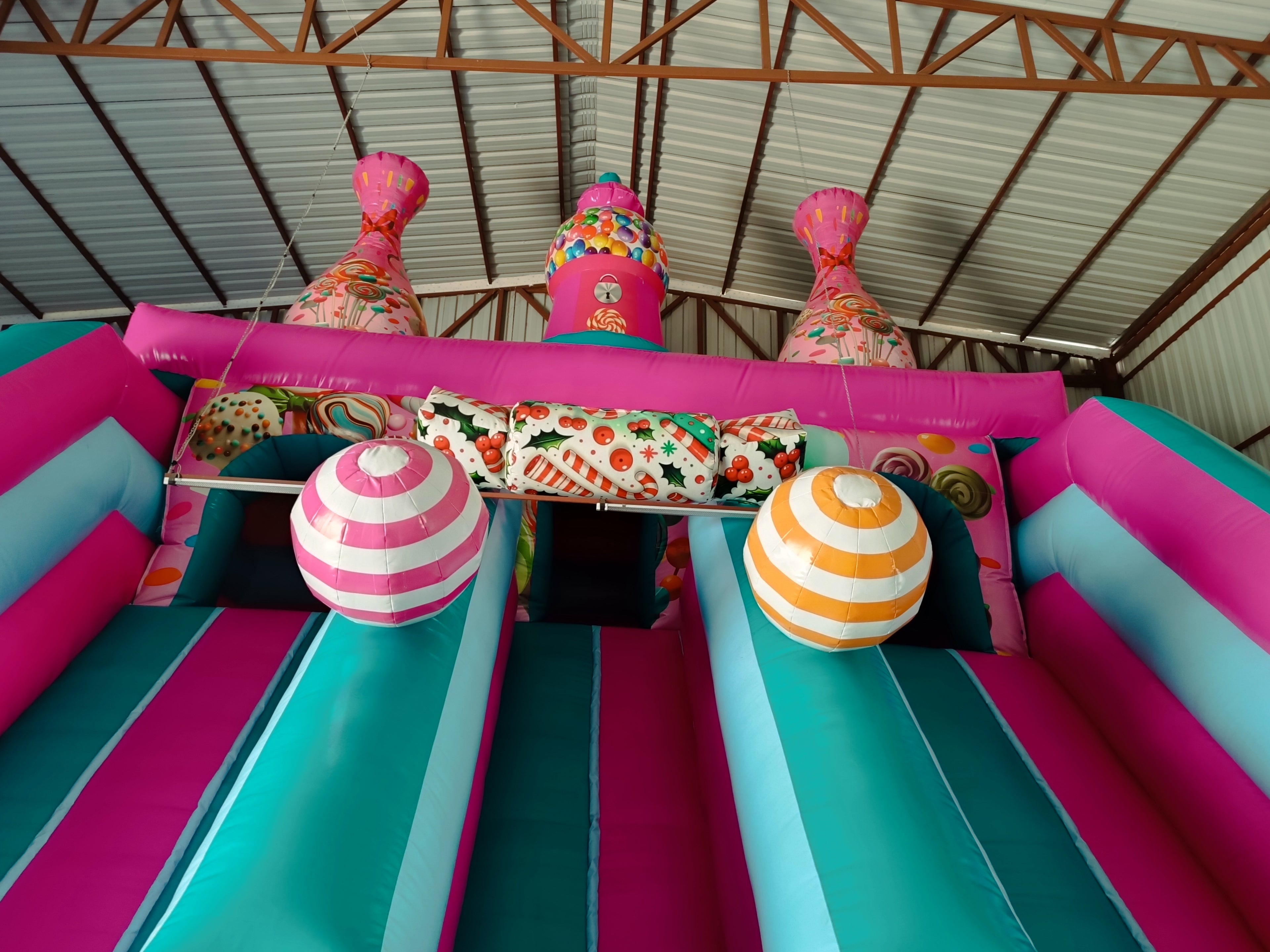 Şeker Temalı Şişme Kaydırak