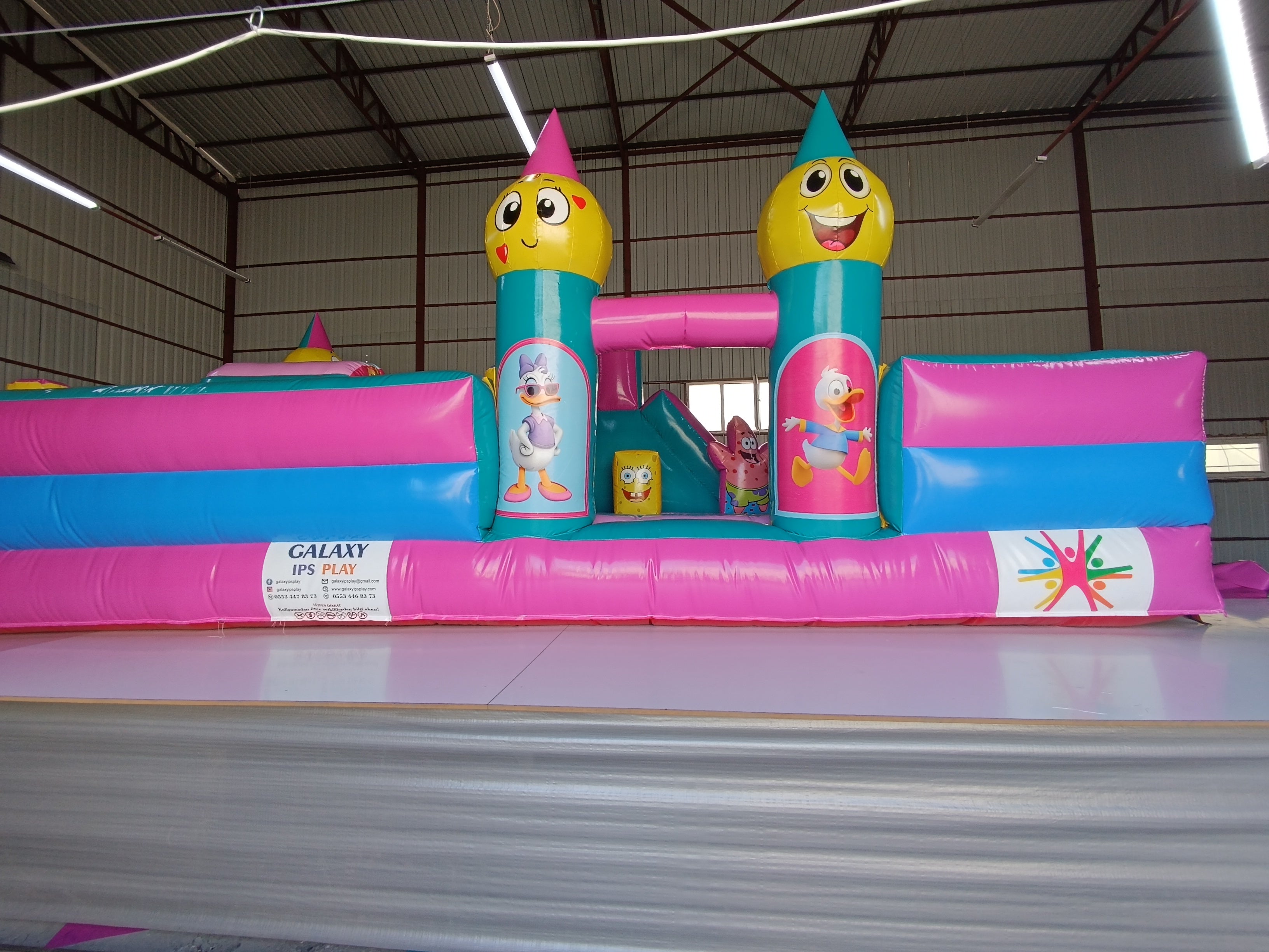 Smile Faces Şişme Oyun Parkı