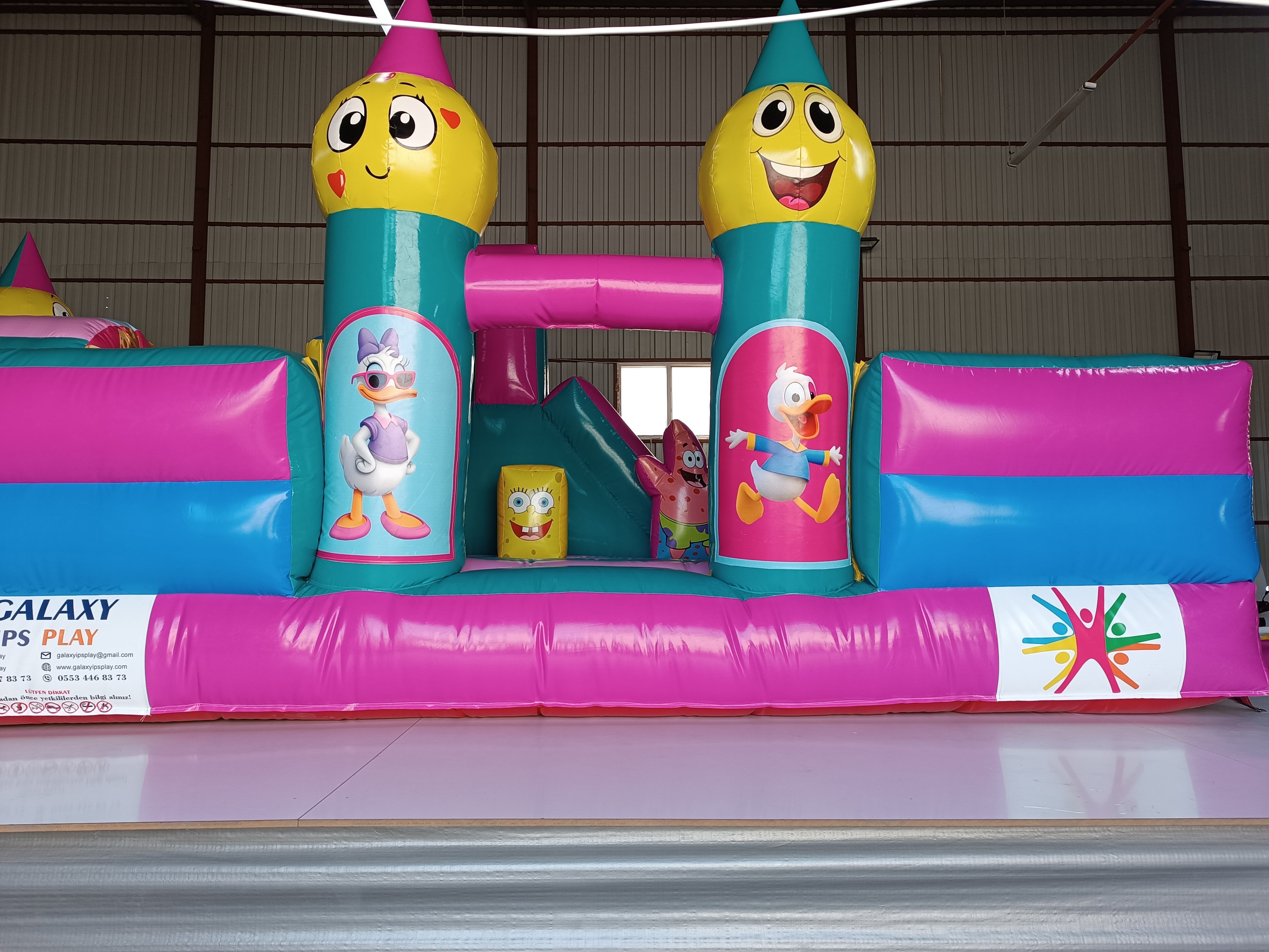 Smile Faces Şişme Oyun Parkı