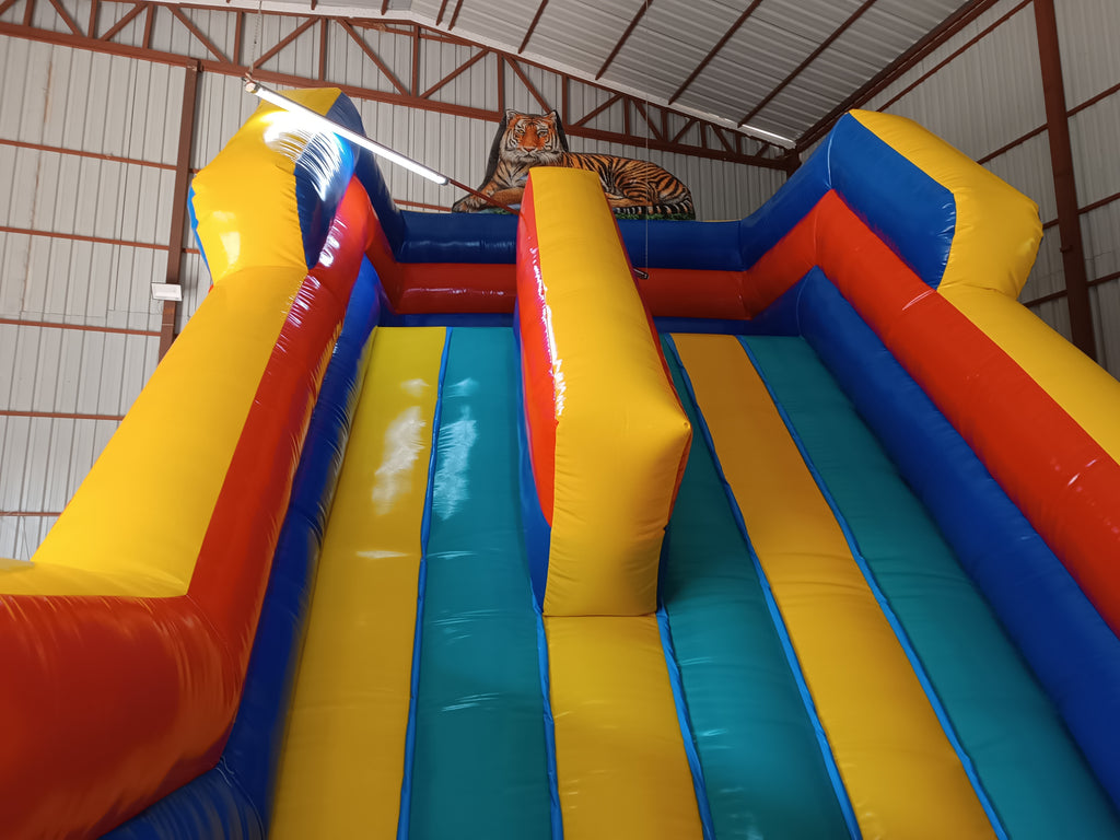 Kaplan Temalı Şişme Kaydırak