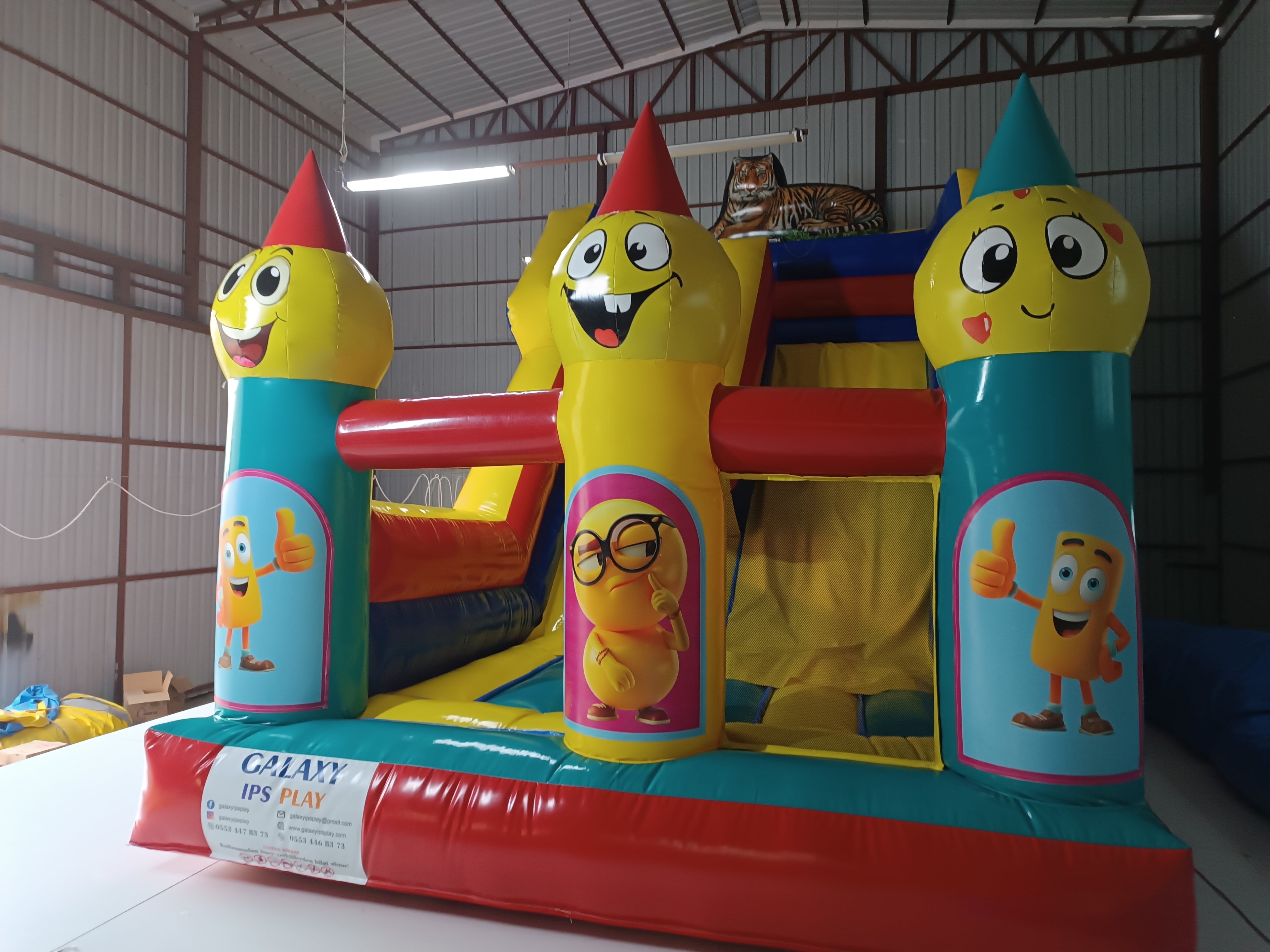 Kaplan Temalı Şişme Kaydırak