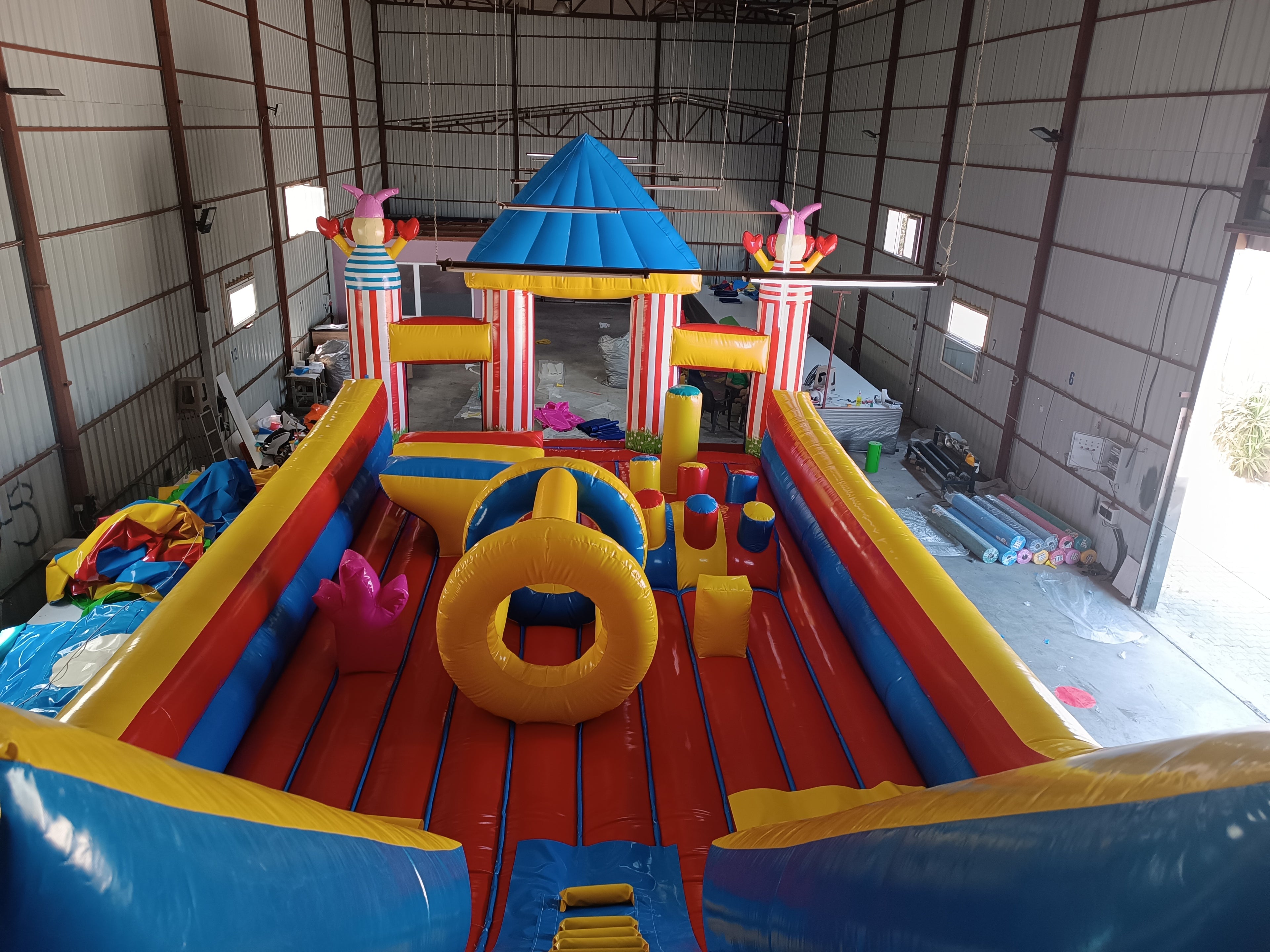 Karnaval Temalı Şişme Kaydırak