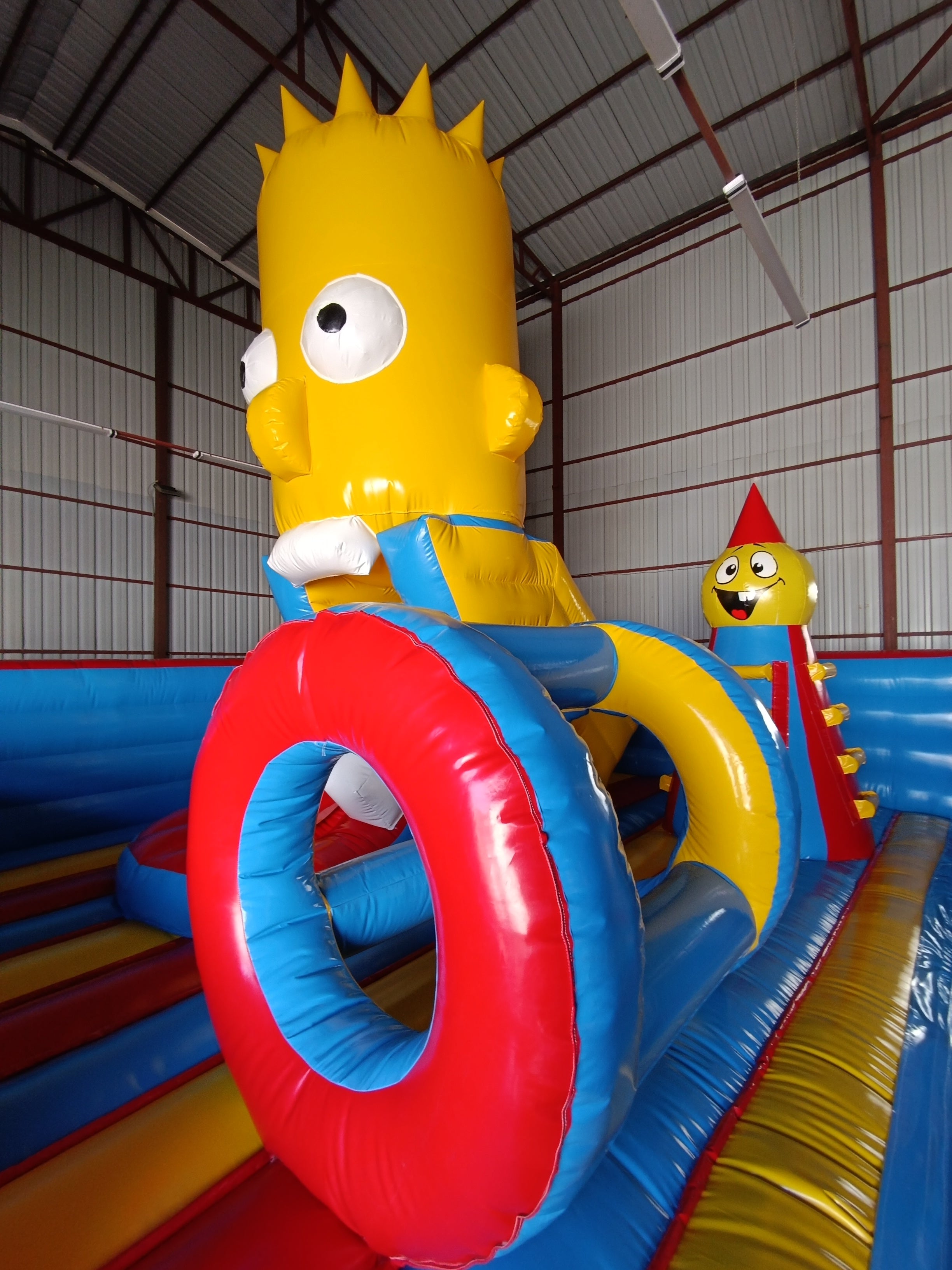 Simpson Temalı Kaydıraklı Şişme Oyun Parkı