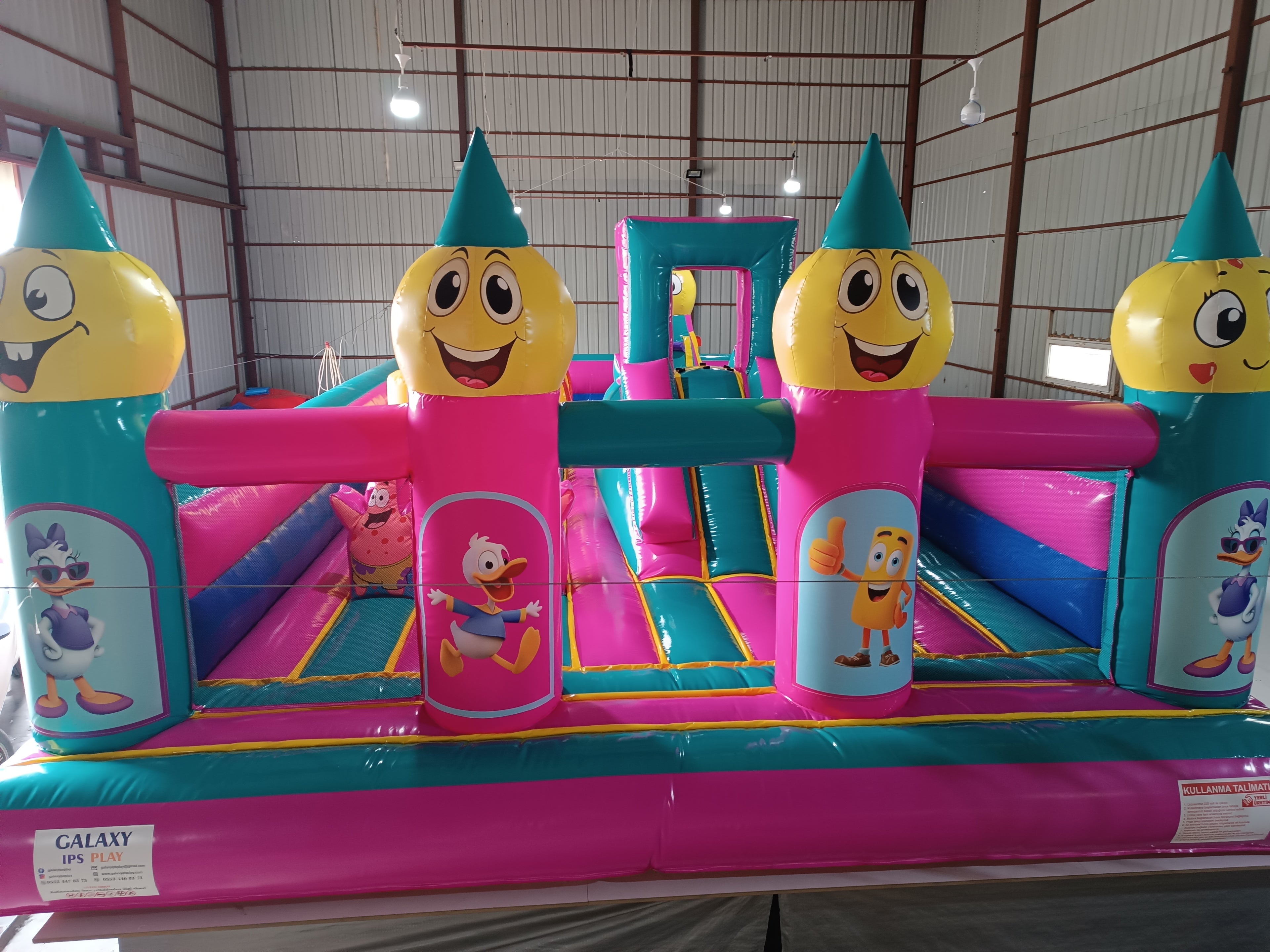 Smiley Faces Temalı Şişme Oyun Parkı