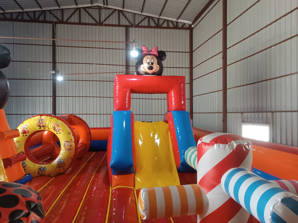 Mickey Mouse Temalı Şişme Oyun Parkı