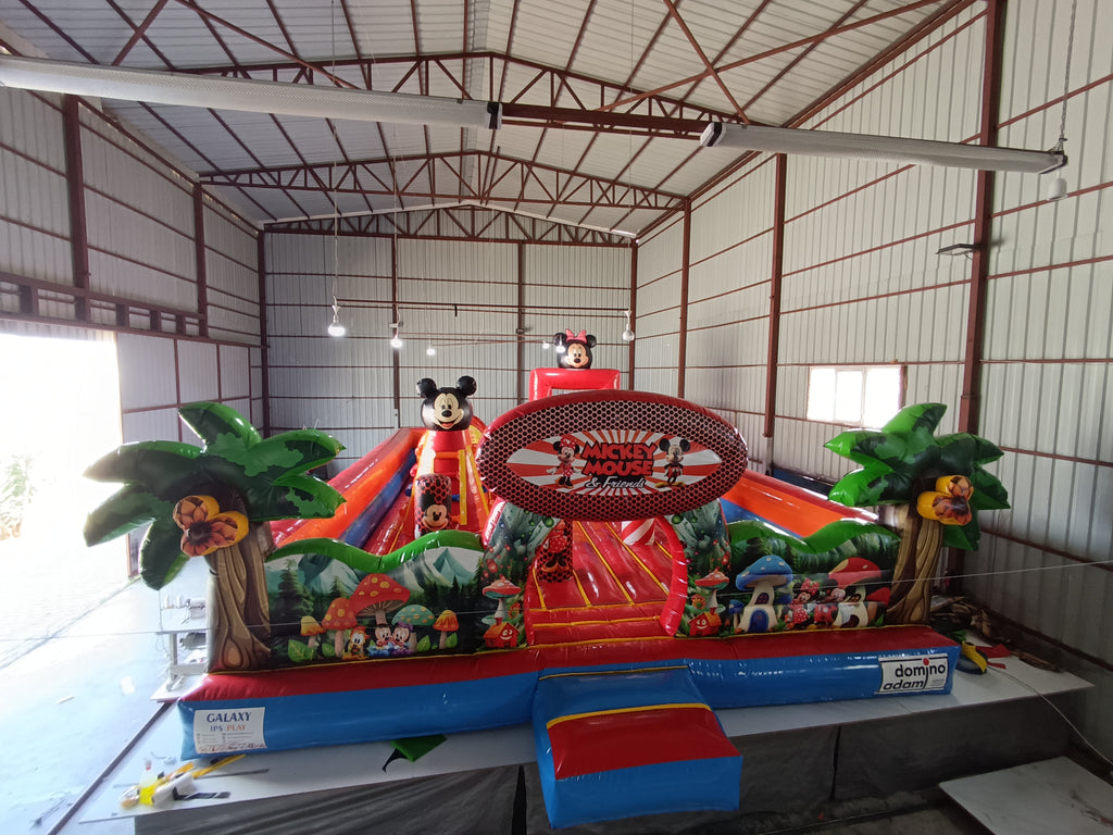 Mickey Mouse Temalı Şişme Oyun Parkı