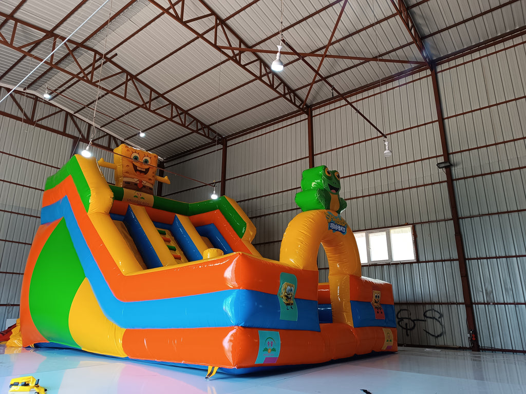 Sünger Bob Temalı Şişme Kaydırak